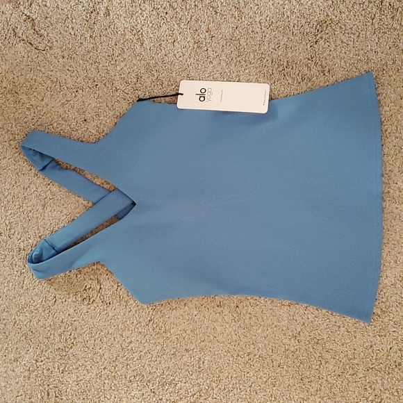 NWT Alo Yoga Elevate Tank - Picture 3 of 10